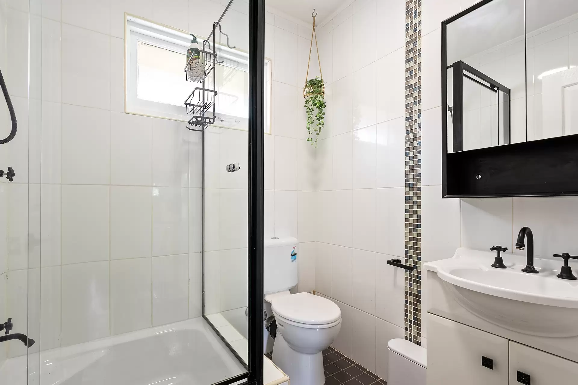 4/80 Jersey Avenue, Mortdale Sold by Gavan Property - image 1
