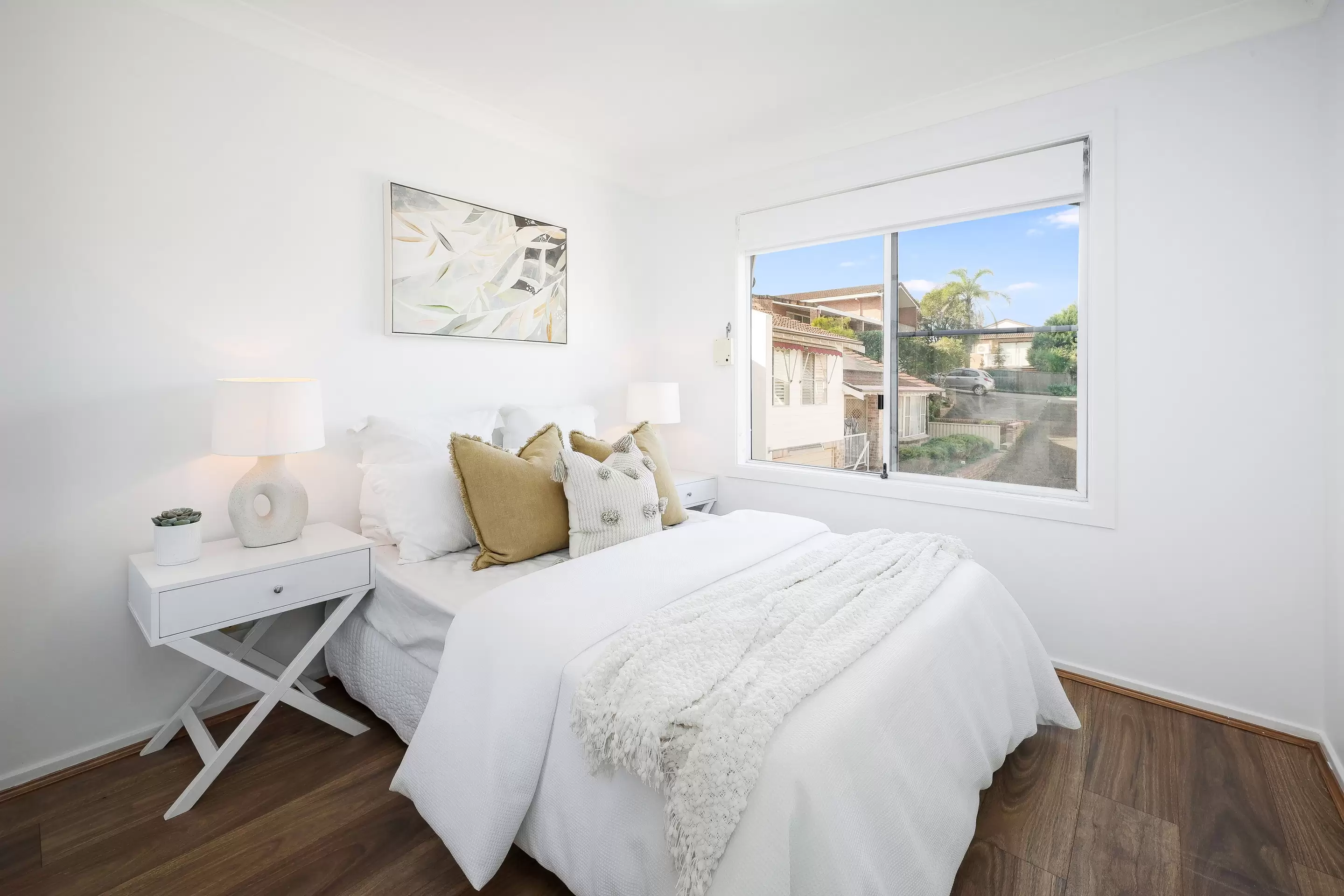 4/883 King Georges Road, South Hurstville Sold by Gavan Property - image 1