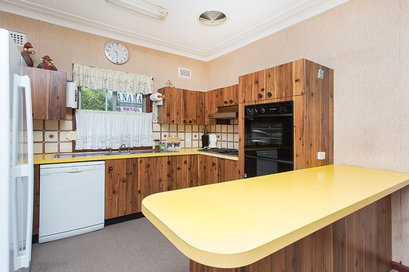 914 King Georges Road, South Hurstville Sold by Gavan Property - image 1