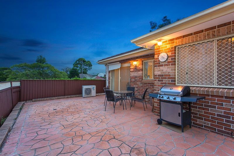 6/44-46 Greenacre Road, South Hurstville Sold by Gavan Property - image 1