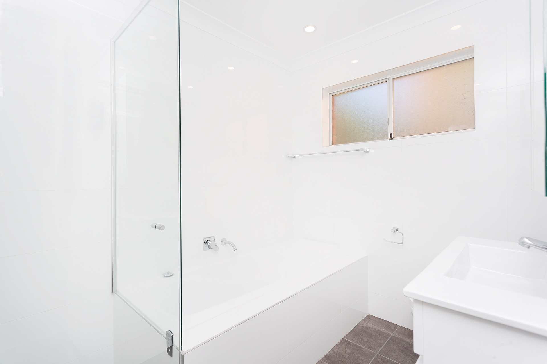 2/6-8 Noble Street, Allawah Leased by Gavan Property - image 1