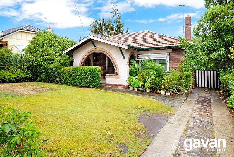 38 Greenbank St, Hurstville Sold by Gavan Property - image 1