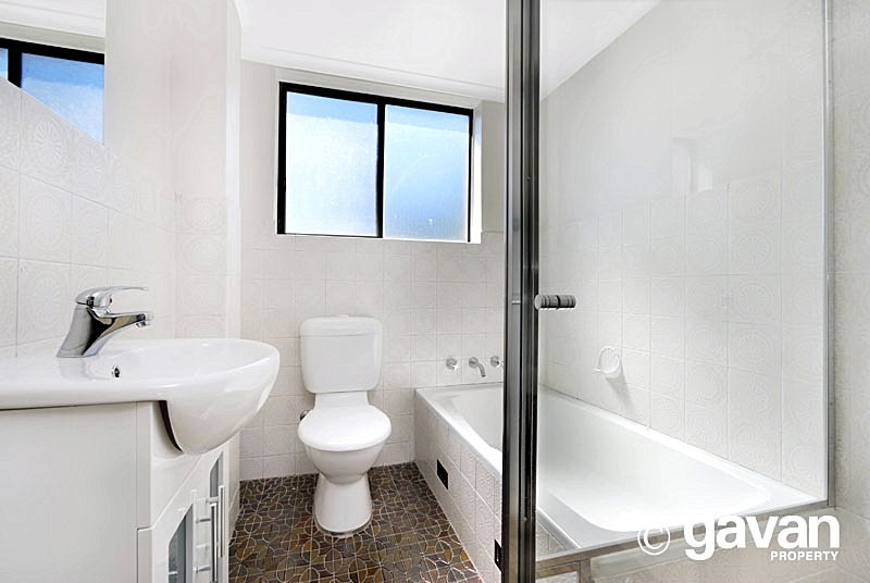 4/54 Station Street, Mortdale Sold by Gavan Property - image 1