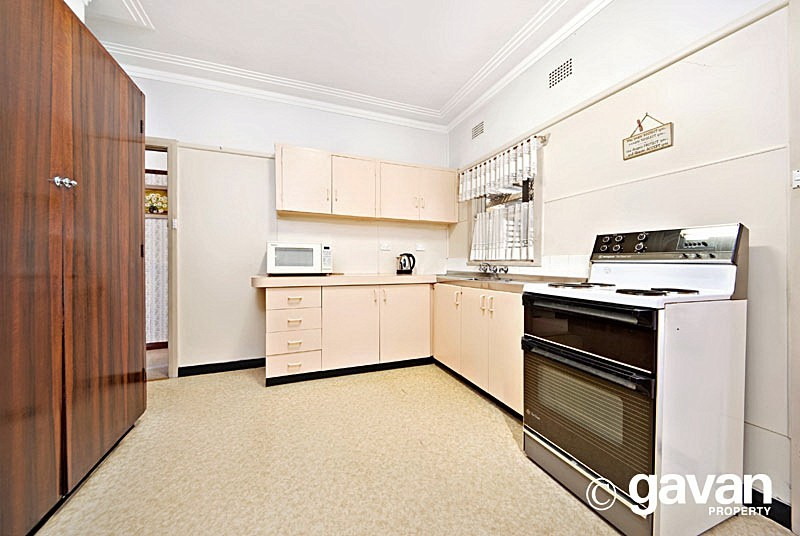 15 Scott Street, Mortdale Sold by Gavan Property - image 1