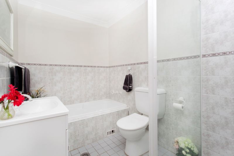 6/140 Connells Point Road, Connells Point Sold by Gavan Property - image 1