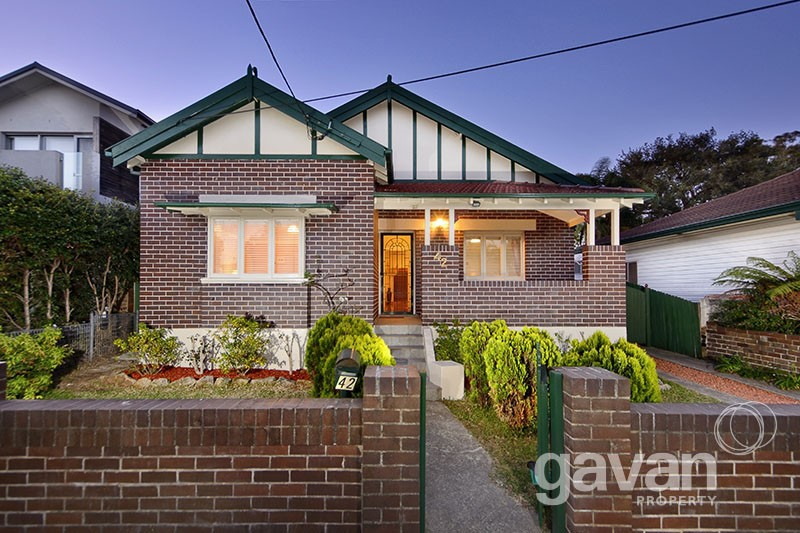 42 Crump Street, Mortdale Sold by Gavan Property - image 1
