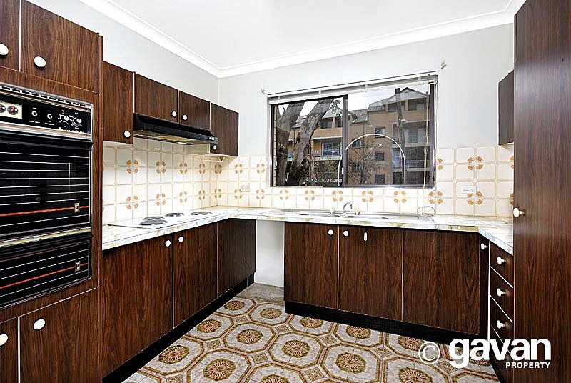 3/57 Woniora Rd, Hurstville Sold by Gavan Property - image 1