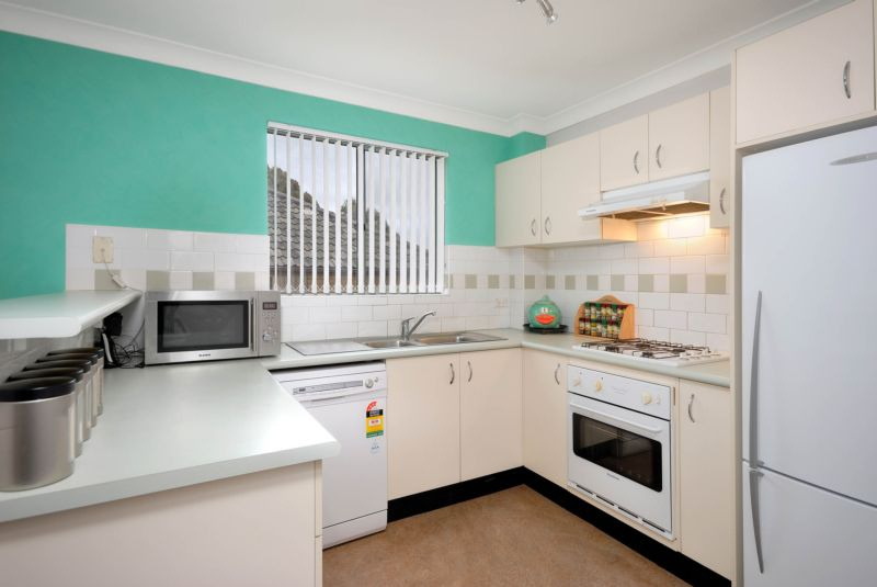 14/2-6 Martin Place, Mortdale Sold by Gavan Property - image 1