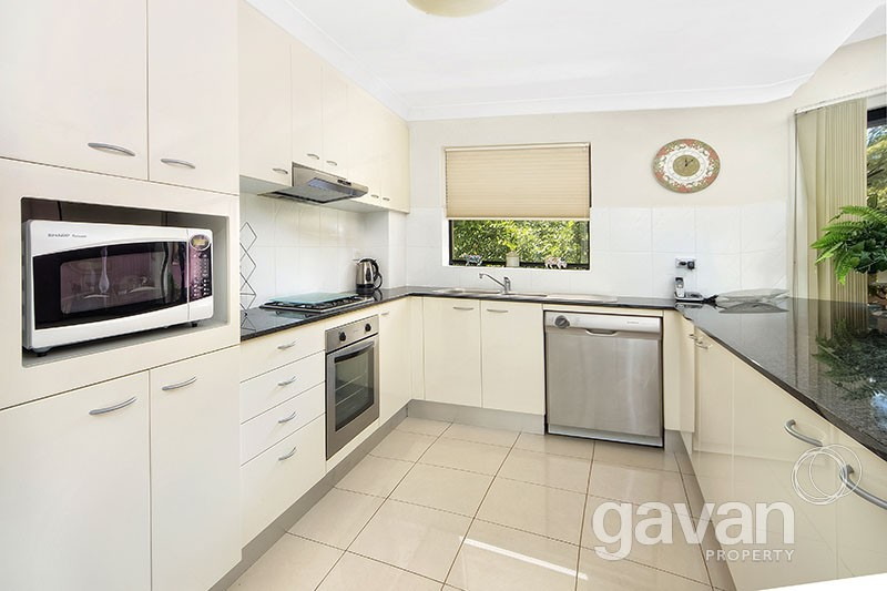 8/2 Carwar Lane, Carss Park Sold by Gavan Property - image 1