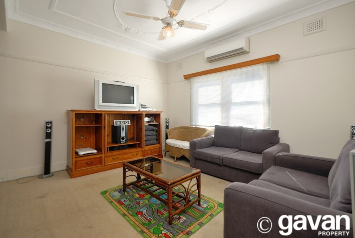 27 Kuroki Street, Penshurst Sold by Gavan Property - image 1