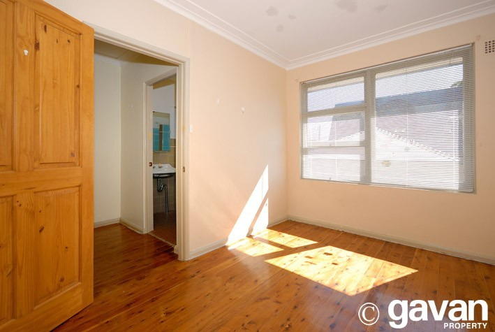2/6 Derwent Street, South Hurstville Sold by Gavan Property - image 1