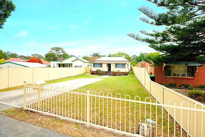129 Morts Road, Mortdale Sold by Gavan Property - image 1