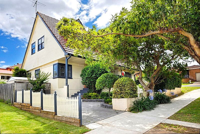 72 Hardwicke Street, Riverwood Sold by Gavan Property - image 1